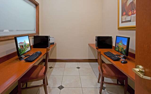 Rockville Centre Hotel - JFK Airport