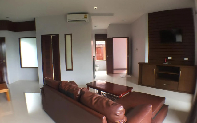 Lanta Intanin Resort