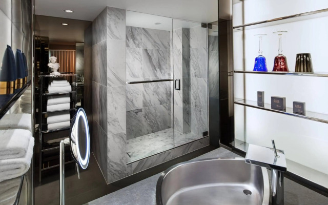 SLS Hotel, a Luxury Collection Hotel, Beverly Hills