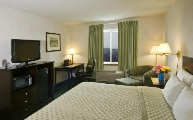 Meadowlands Plaza Hotel