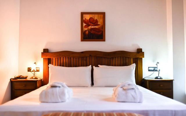 Hotel Alegria Bodega Real