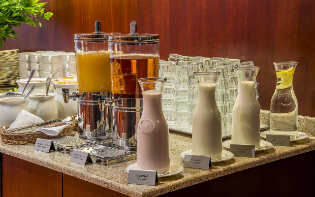 Grata by Centrum Hotels
