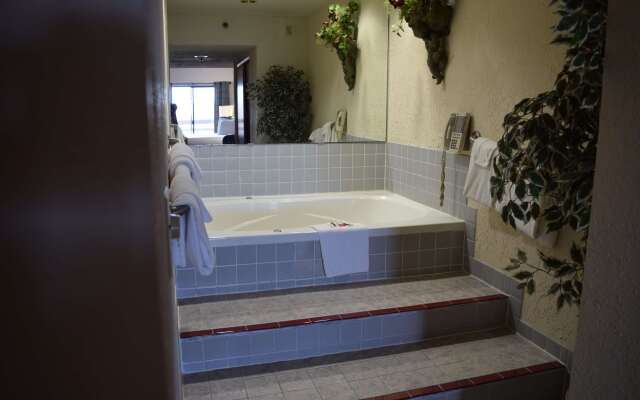 Inn at Grand Glaize