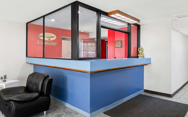 Econo Lodge Emporia