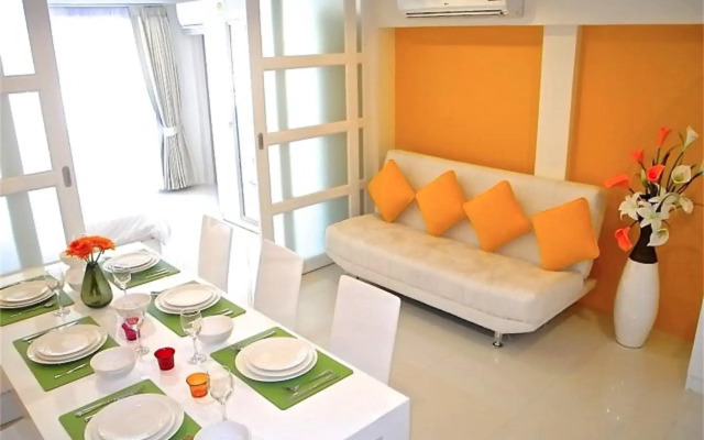 Kata Plaza 1 bedroom Modern Apartment