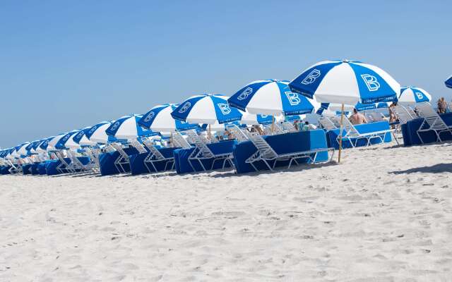 Iberostar Waves Berkeley Shore