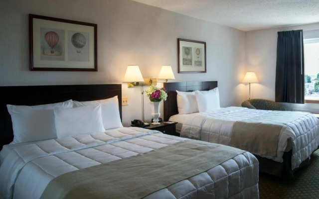 Meadowlands Plaza Hotel