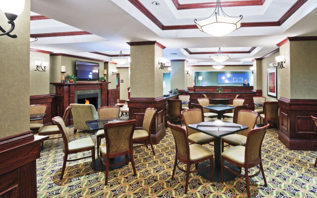 Holiday Inn Express & Suites McAlester by IHG