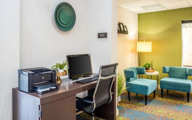 Sleep Inn & Suites Harrisonburg near University