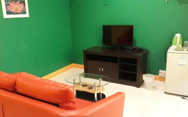 Mr.House Resort