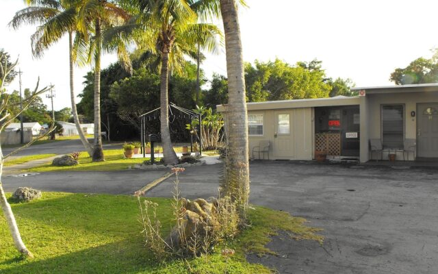 Sunrise Motel