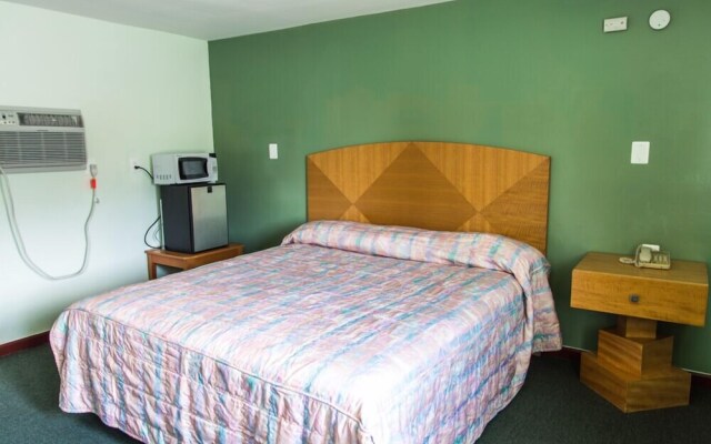 Bay Drive Motel