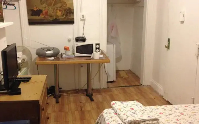 One Bedroom Guest House
