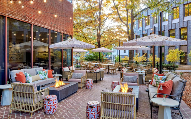 Omni Charlottesville Hotel