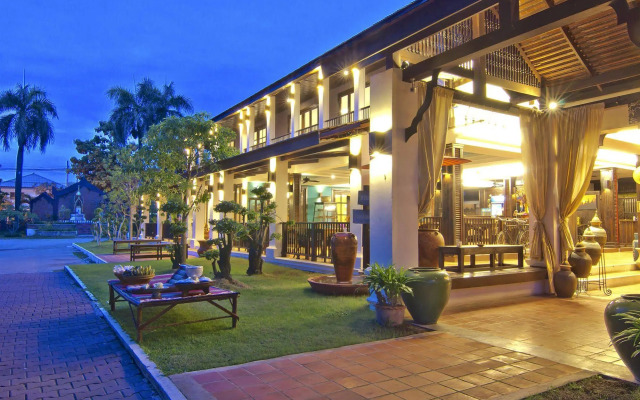 Legendha Sukhothai Hotel