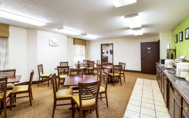 Sleep Inn Airport