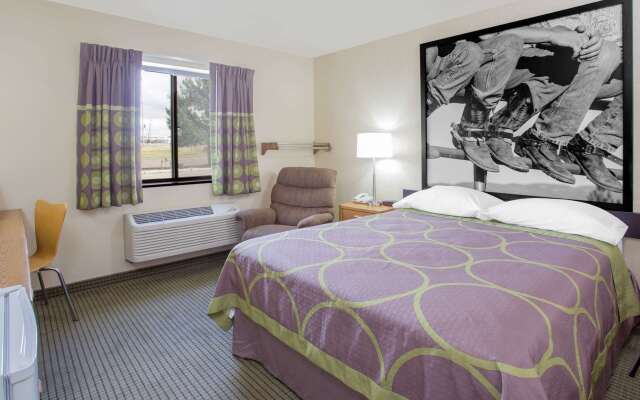Super 8 by Wyndham Havre