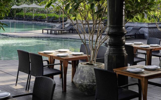 Pullman Phuket Karon Beach Resort ex. Hilton Phuket Arcadia Resort
