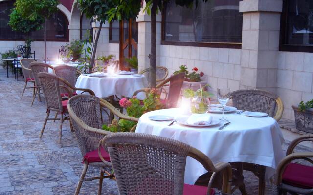 Hotel Alegria Bodega Real
