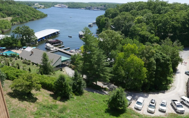 Inn at Grand Glaize