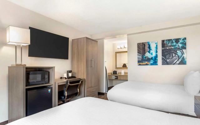 Best Western Mill River Manor
