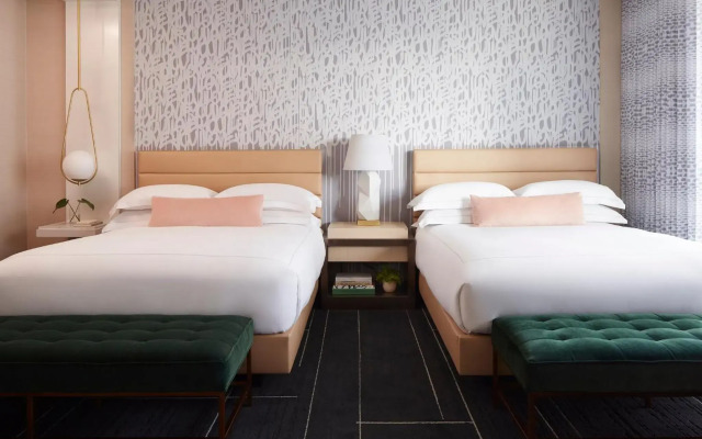 Kimpton Hotel Wilshire by IHG