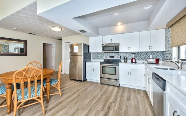 Avanti Vacation Rental Beach Home