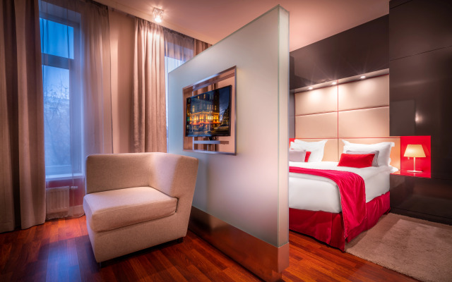 Отель Mamaison All-Suites Spa Pokrovka Moscow