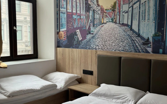 Отель Holiday Hotel
